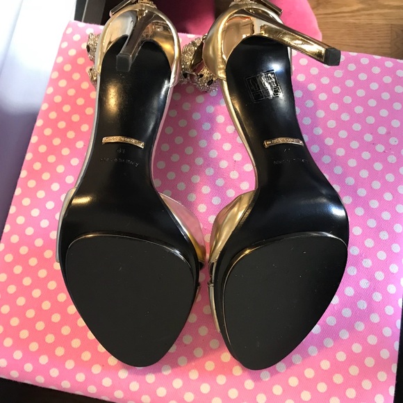 COPY - Roberto Cavalli Heels - Picture 4 of 7